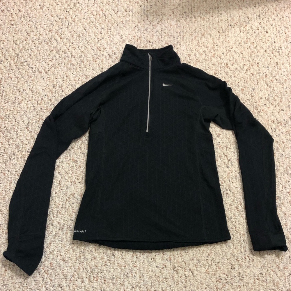 NIKE— Quarter-Zip Dri-FIT Pullover
